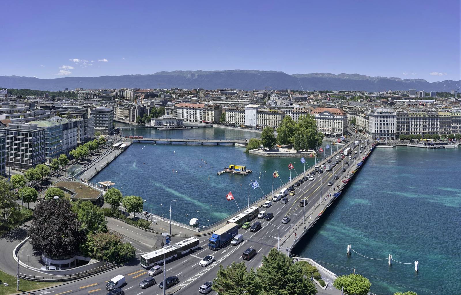 Données entre France et Suisse : ce qu'une PME frontalière doit savoir