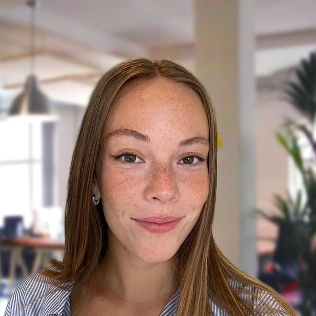 Lola Bembekoff